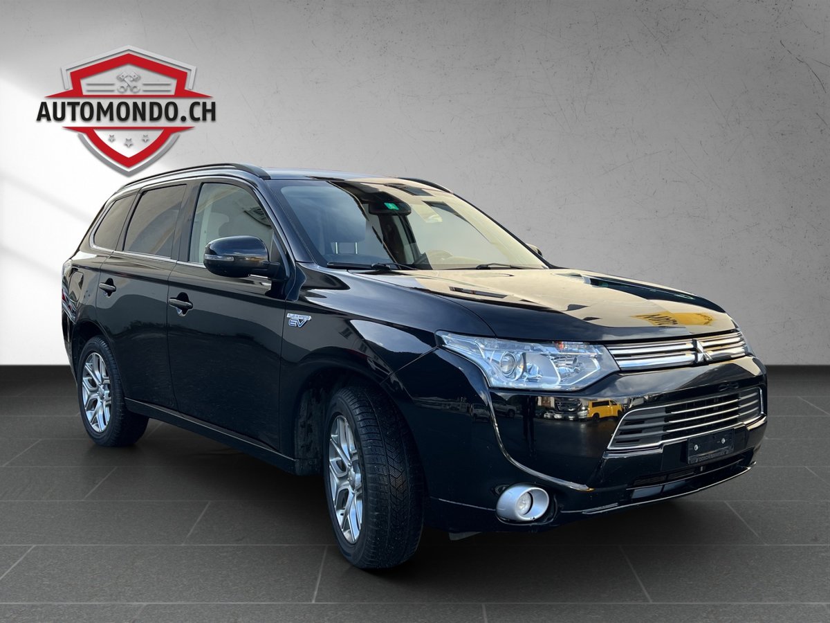 MITSUBISHI Outlander 2.0 PHEV Navigator eAssist, Plug-in-Hybrid Petrol/Electric, Second hand / Used, Automatic - 2