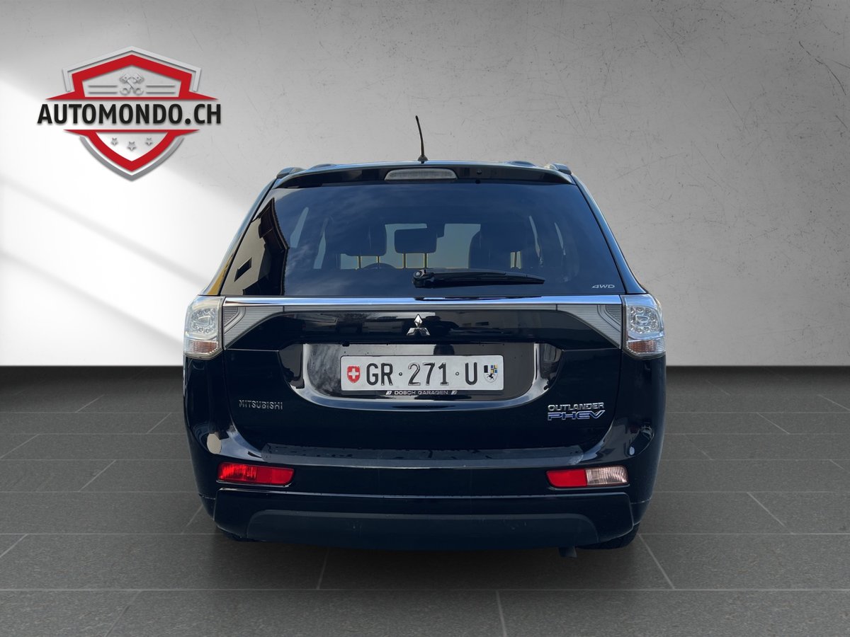 MITSUBISHI Outlander 2.0 PHEV Navigator eAssist, Plug-in-Hybrid Petrol/Electric, Second hand / Used, Automatic - 6