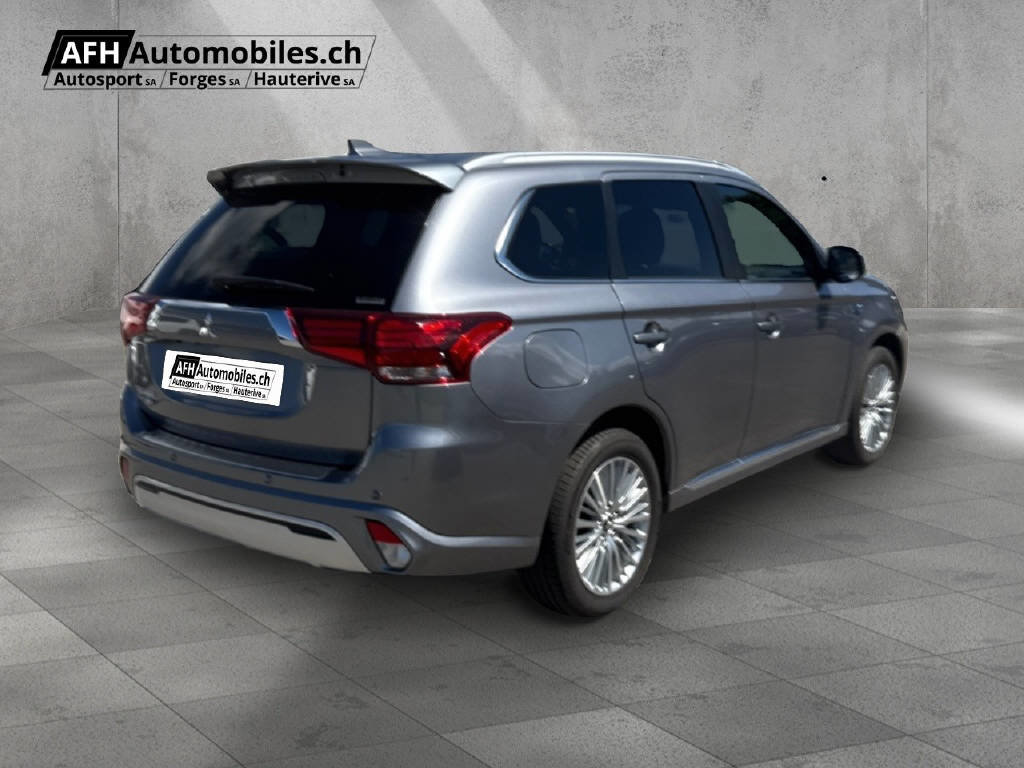 MITSUBISHI Outlander 2.4 PHEV Diamond, Plug-in-Hybrid Benzin/Elektro, Occasion / Gebraucht, Automatik - 5