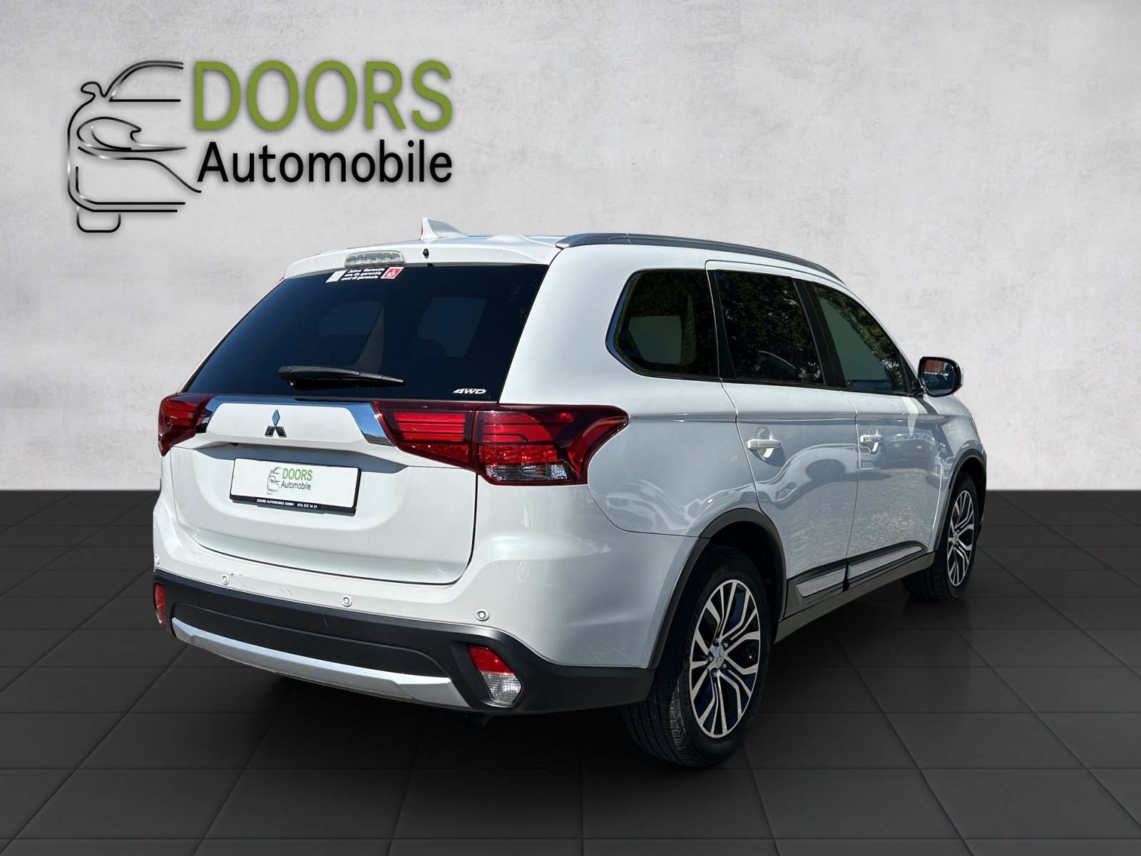 MITSUBISHI Outlander 2.2 DID Style Anniversary 4WD Automatic, Diesel, Occasion / Utilisé, Automatique - 4