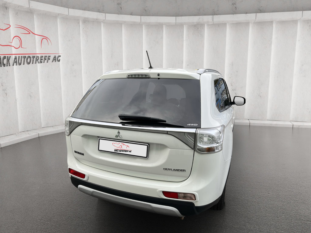 MITSUBISHI Outlander 2.2 DID Style, Diesel, Occasion / Utilisé, Automatique - 4