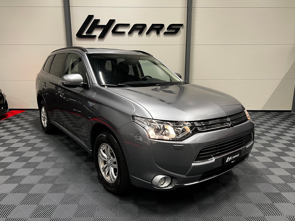MITSUBISHI Outlander 2.0 PHEV Intense, Hybride Rechargeable Essence/Électricité, Occasion / Utilisé, Automatique - 4