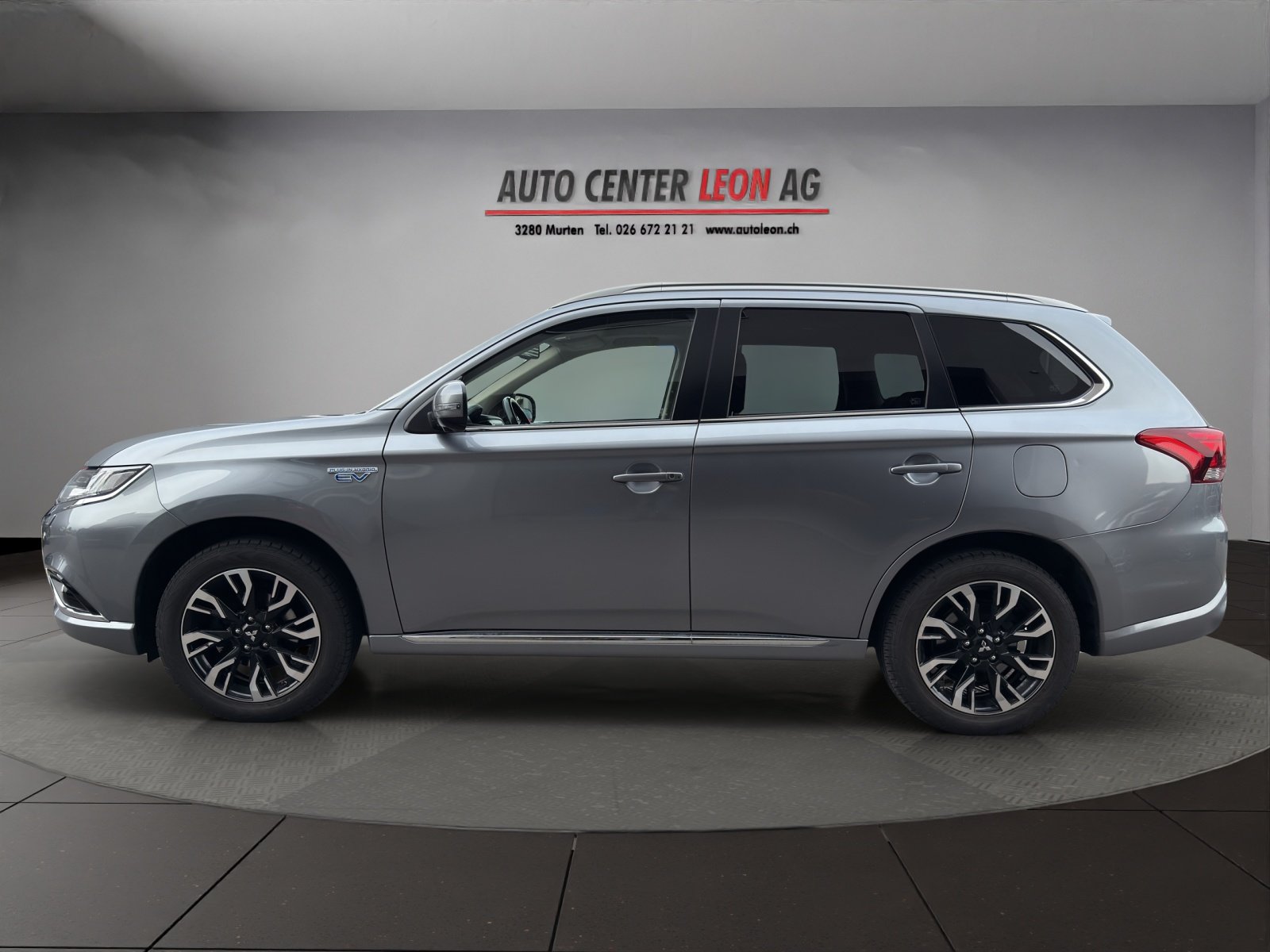MITSUBISHI Outlander 2.0 PHEV Diamond 4WD Automatic, Hybride Rechargeable Essence/Électricité, Occasion / Utilisé, Automatique - 2