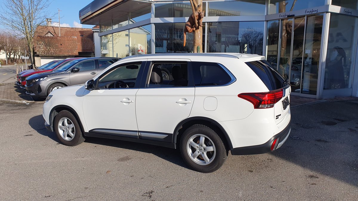 MITSUBISHI Outlander 2.2DID SwissStar Anhängelast bis 2.0t möglich, Diesel, Occasioni / Usate, Manuale - 2