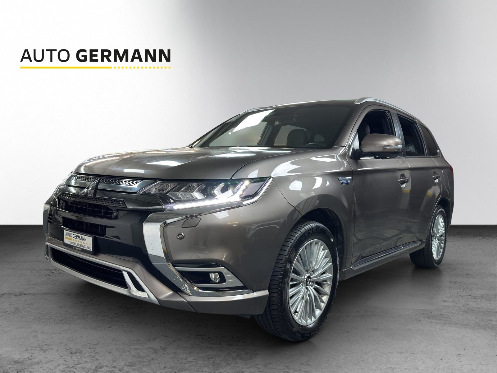 MITSUBISHI Outlander 2.4 PHEV Diamond 4x4, Hybride Rechargeable Essence/Électricité, Occasion / Utilisé, Automatique - 2
