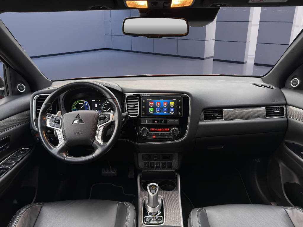 MITSUBISHI Outlander 2.4 PHEV Diamond, Hybride Rechargeable Essence/Électricité, Occasion / Utilisé, Automatique - 5