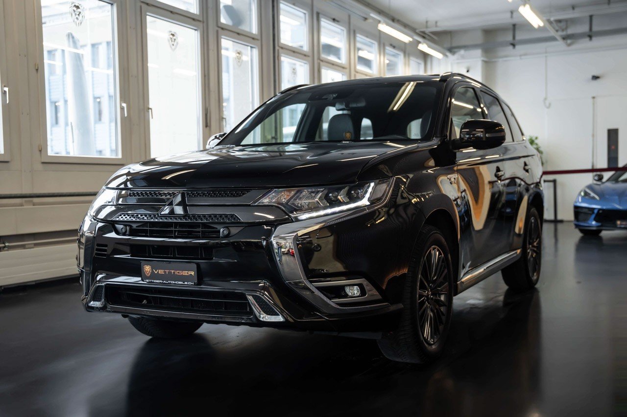 MITSUBISHI Outlander 2.4 PHEV Style 4WD Automatic, Plug-in-Hybrid Benzin/Elektro, Occasion / Gebraucht, Automatik - 2