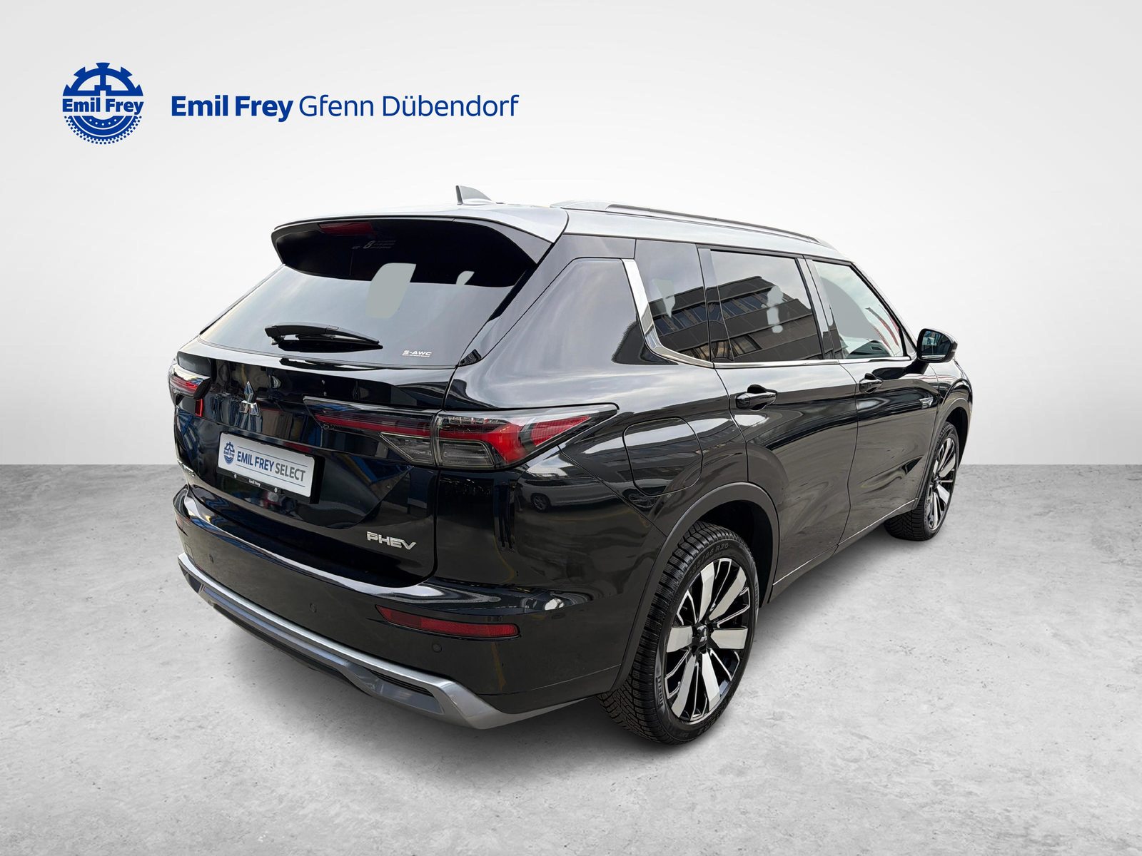 MITSUBISHI Outlander 2.4 PHEV Instyle 4x4, Plug-in-Hybrid Benzin/Elektro, Occasion / Gebraucht, Automatik - 5