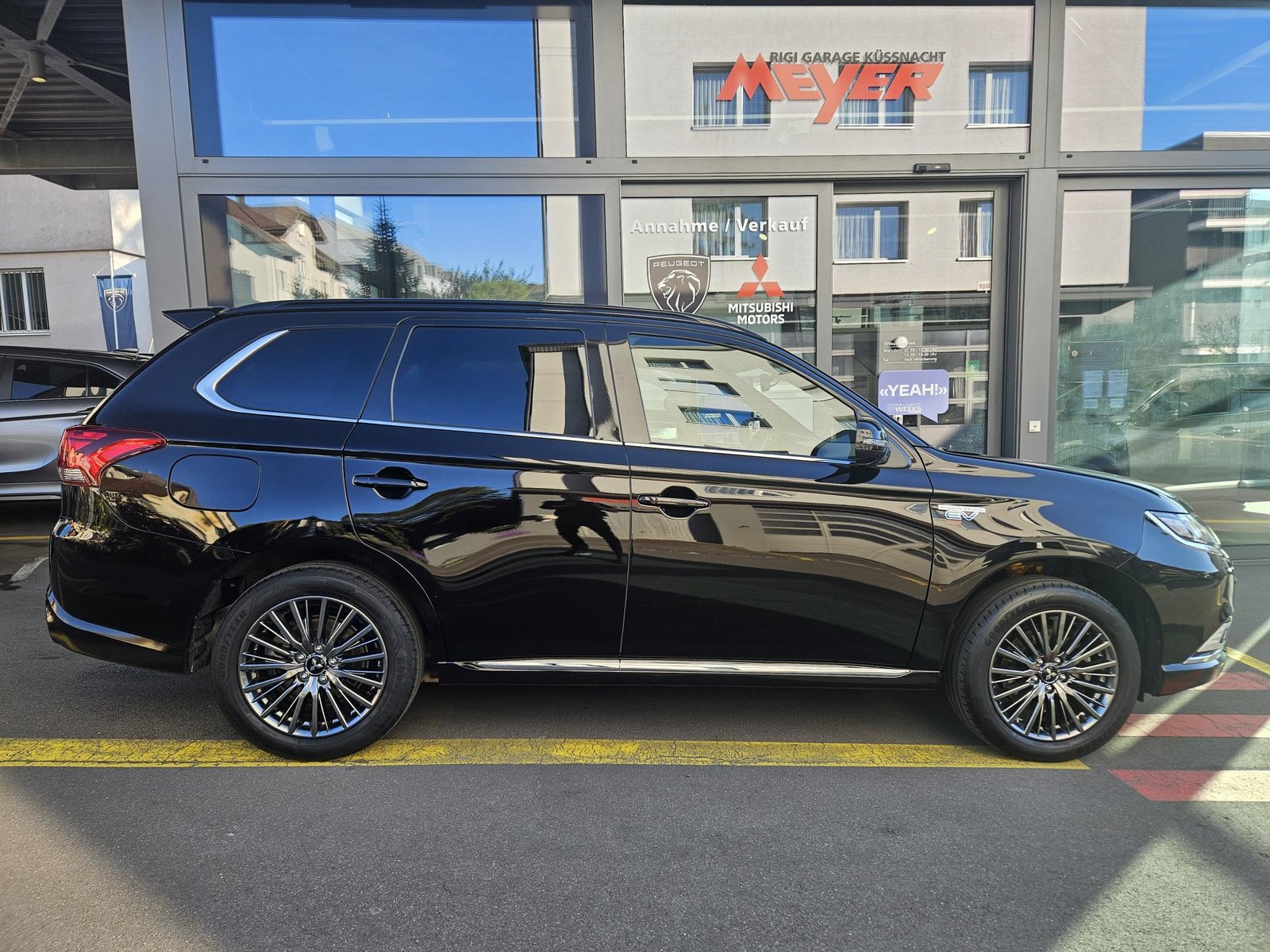 MITSUBISHI Outlander 2.4 PHEV Diamond S-Edition, Plug-in-Hybrid Benzina/Elettrica, Occasioni / Usate, Automatico - 2
