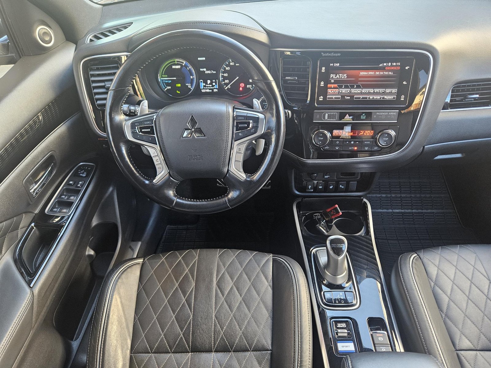 MITSUBISHI Outlander 2.4 PHEV Diamond S-Edition, Plug-in-Hybrid Benzina/Elettrica, Occasioni / Usate, Automatico - 6
