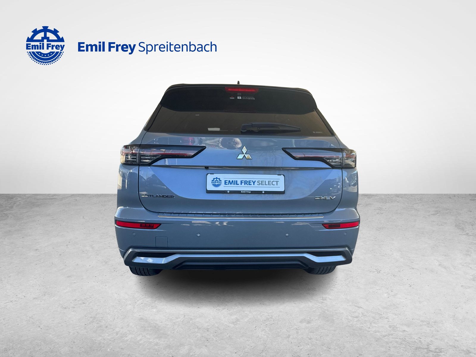 MITSUBISHI Outlander 2.4 PHEV Instyle 4x4 / Jetzt mit attraktivem 1.9% , Plug-in-Hybrid Petrol/Electric, Second hand / Used, Automatic - 4