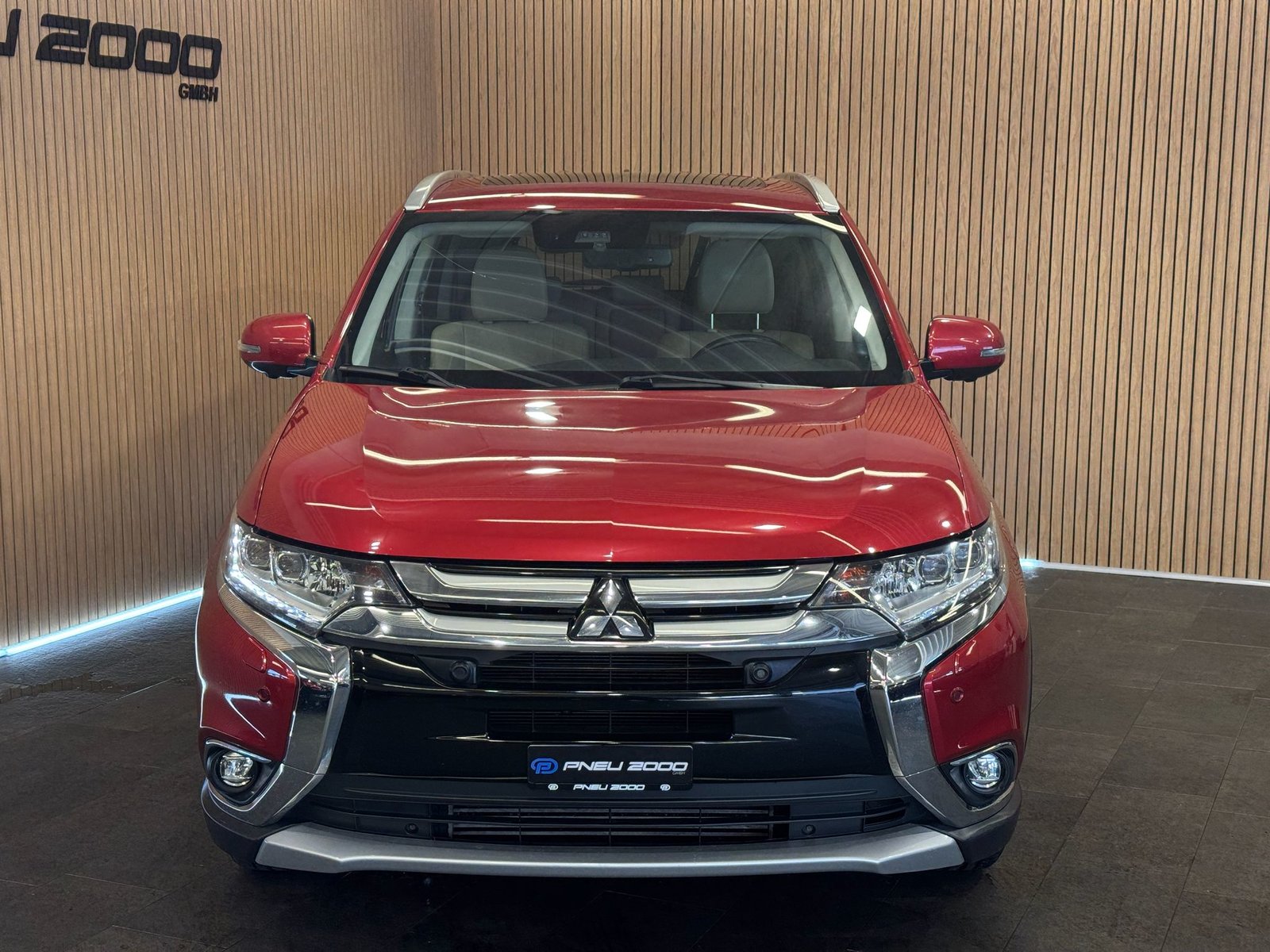 MITSUBISHI Outlander 2.2 DID Diamond Annivers. 4WD Automatic, Diesel, Second hand / Used, Automatic - 2