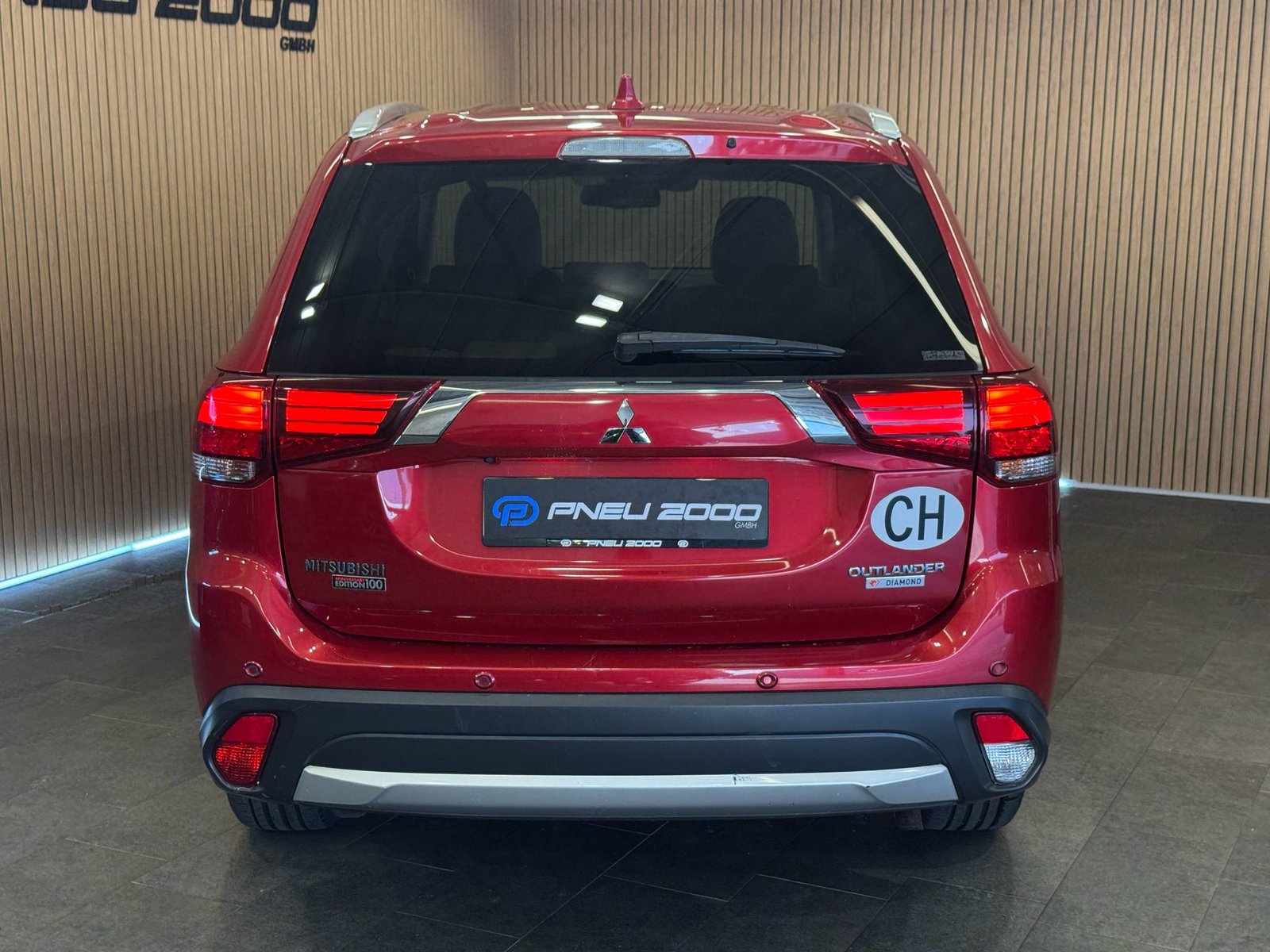 MITSUBISHI Outlander 2.2 DID Diamond Annivers. 4WD Automatic, Diesel, Second hand / Used, Automatic - 4