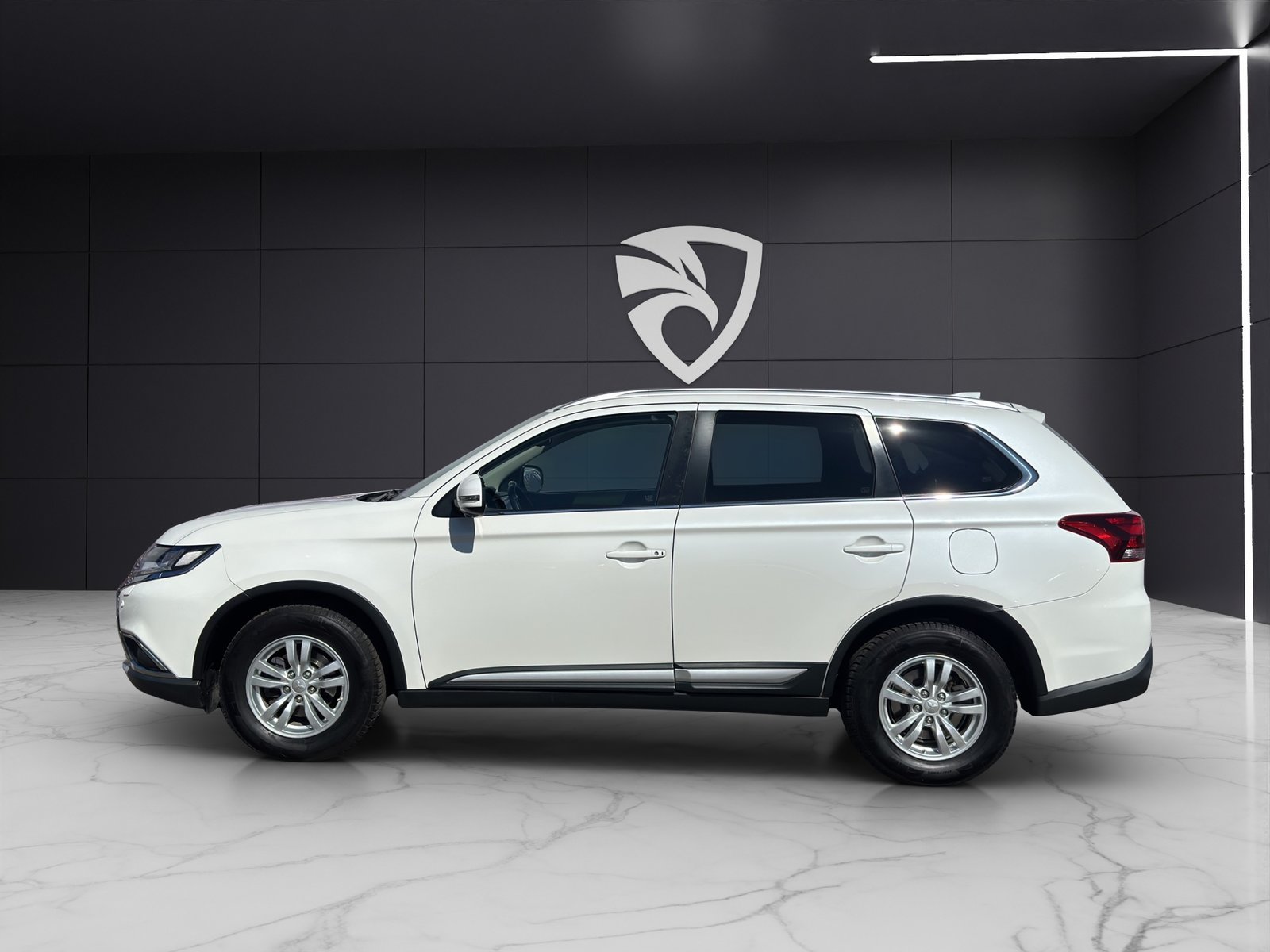 MITSUBISHI Outlander 2.2 DID Diamond 4WD Automatic, Diesel, Occasion / Utilisé, Automatique - 3
