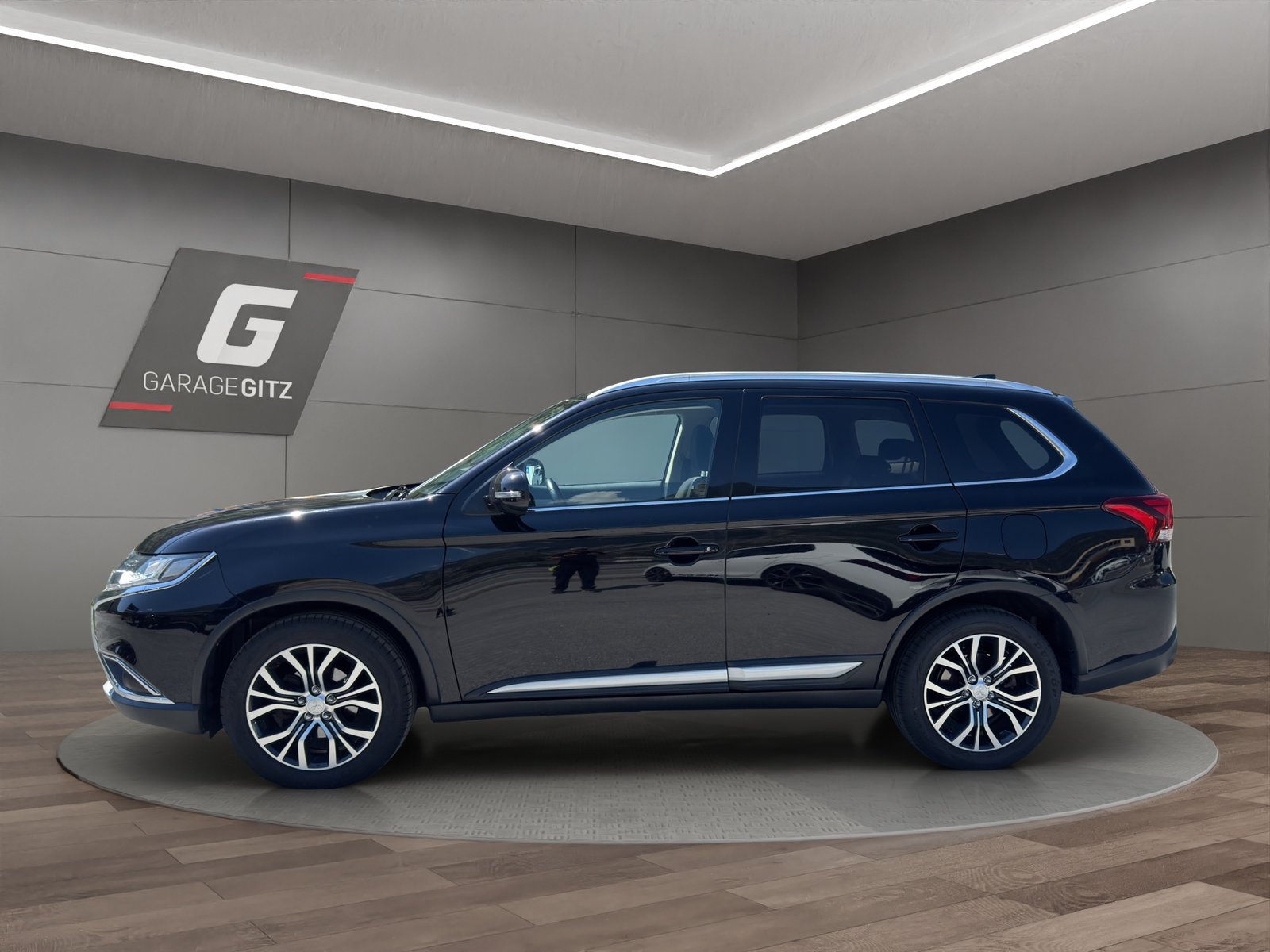 MITSUBISHI Outlander 2.2 DID Style Anniversary 4WD Automatic, Diesel, Occasioni / Usate, Automatico - 2