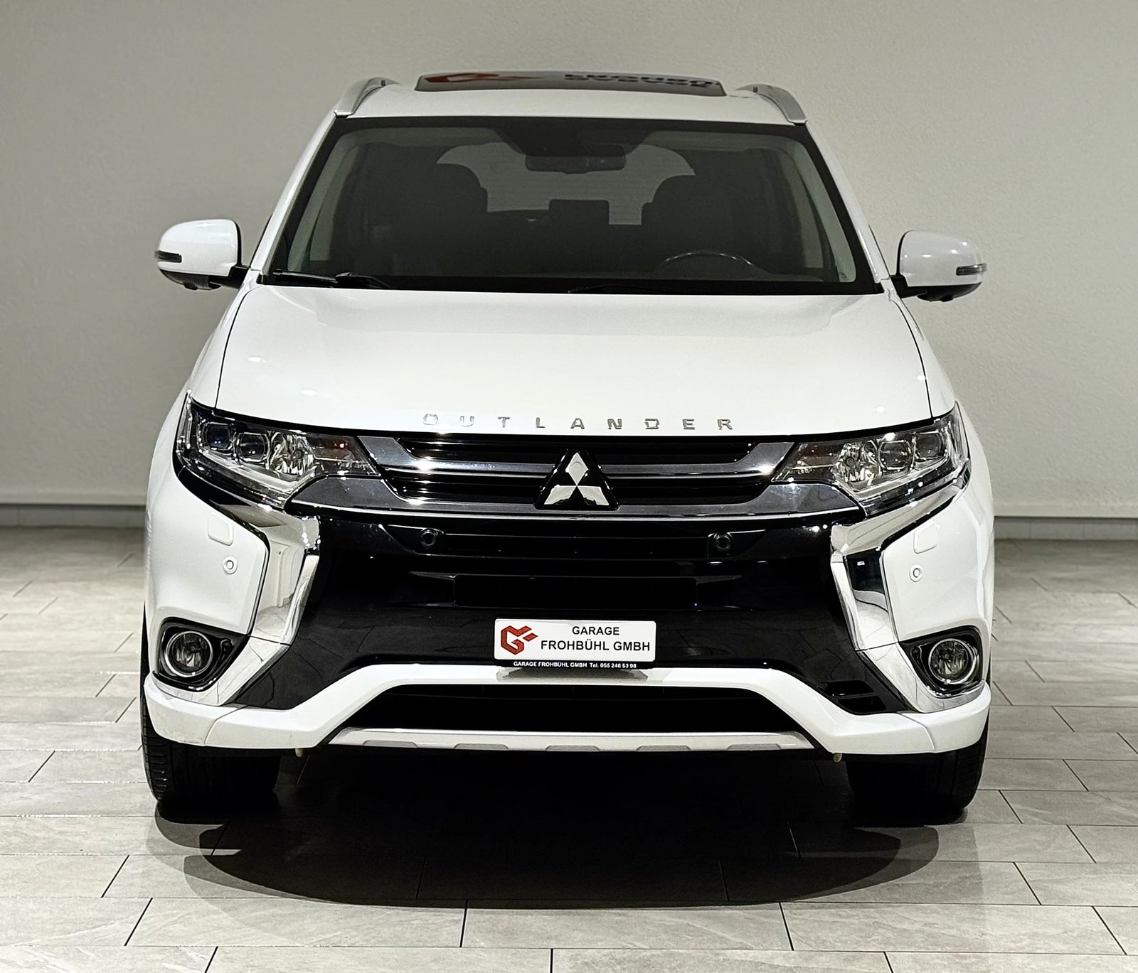 MITSUBISHI Outlander 2.0 PHEV Diamond 4WD Automatic, Plug-in-Hybrid Benzin/Elektro, Occasion / Gebraucht, Automatik - 2