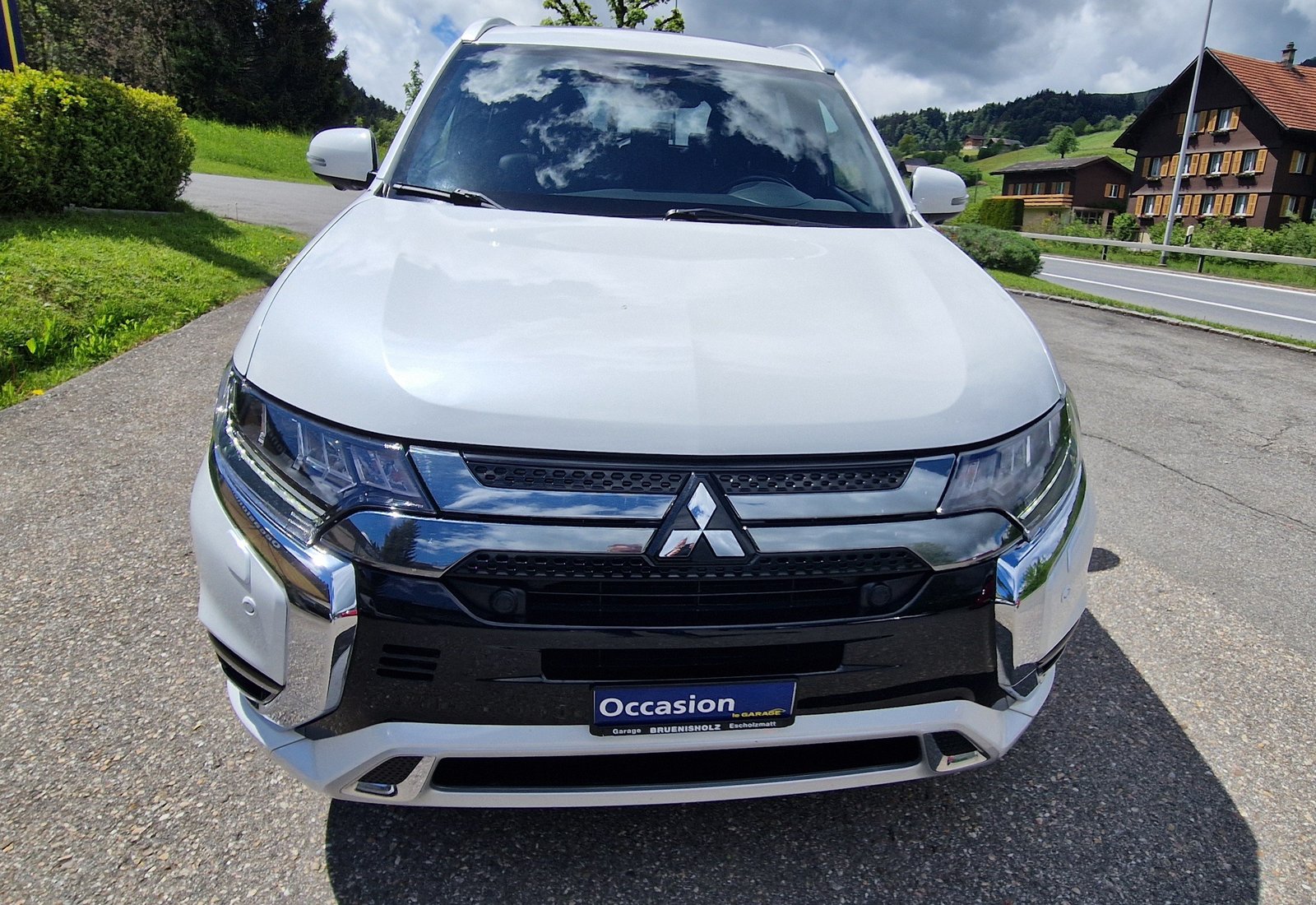 MITSUBISHI Outlander 2.4 PHEV Diamond S-Edition 4WD Automati, Hybride Rechargeable Essence/Électricité, Occasion / Utilisé, Automatique - 2