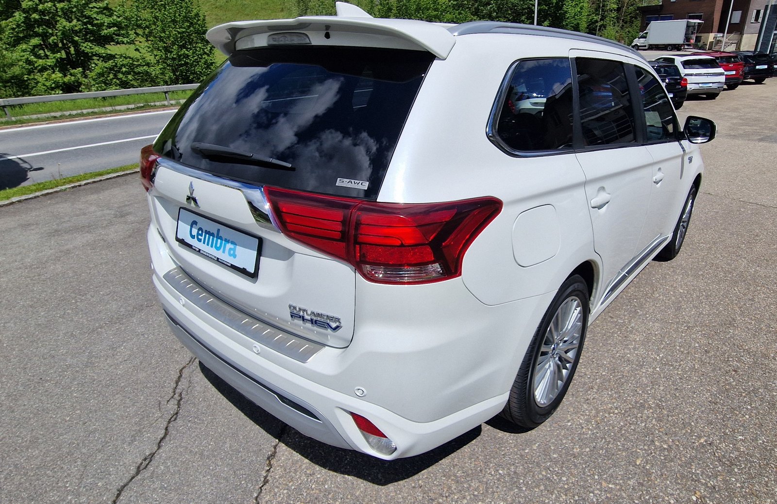 MITSUBISHI Outlander 2.4 PHEV Diamond S-Edition 4WD Automati, Hybride Rechargeable Essence/Électricité, Occasion / Utilisé, Automatique - 6