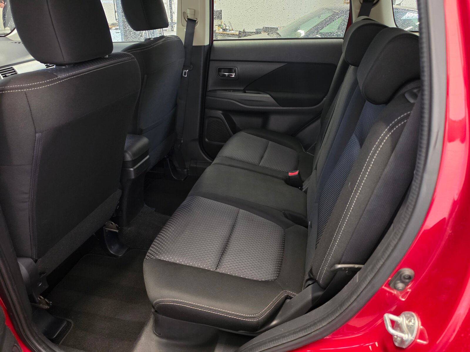 MITSUBISHI Outlander 2.2 DID Style 4WD Automatic 7 Sitzplät, Diesel, Second hand / Used, Automatic - 5