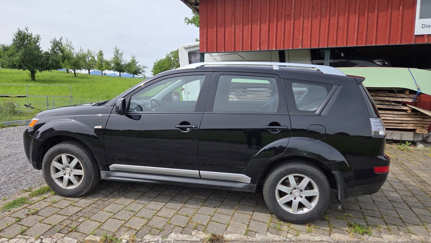 MITSUBISHI Outlander 2.4 Invite 4WD, Benzina, Occasioni / Usate, Manuale - 3