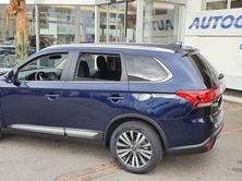 MITSUBISHI Outlander 2.0 Value 4WD, Benzin, Occasion / Gebraucht, Automatik - 2