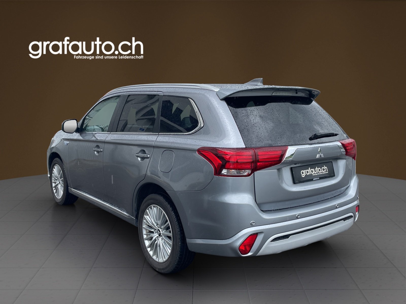 MITSUBISHI Outlander 2.4 PHEV Diamond, Plug-in-Hybrid Benzin/Elektro, Occasion / Gebraucht, Automatik - 4