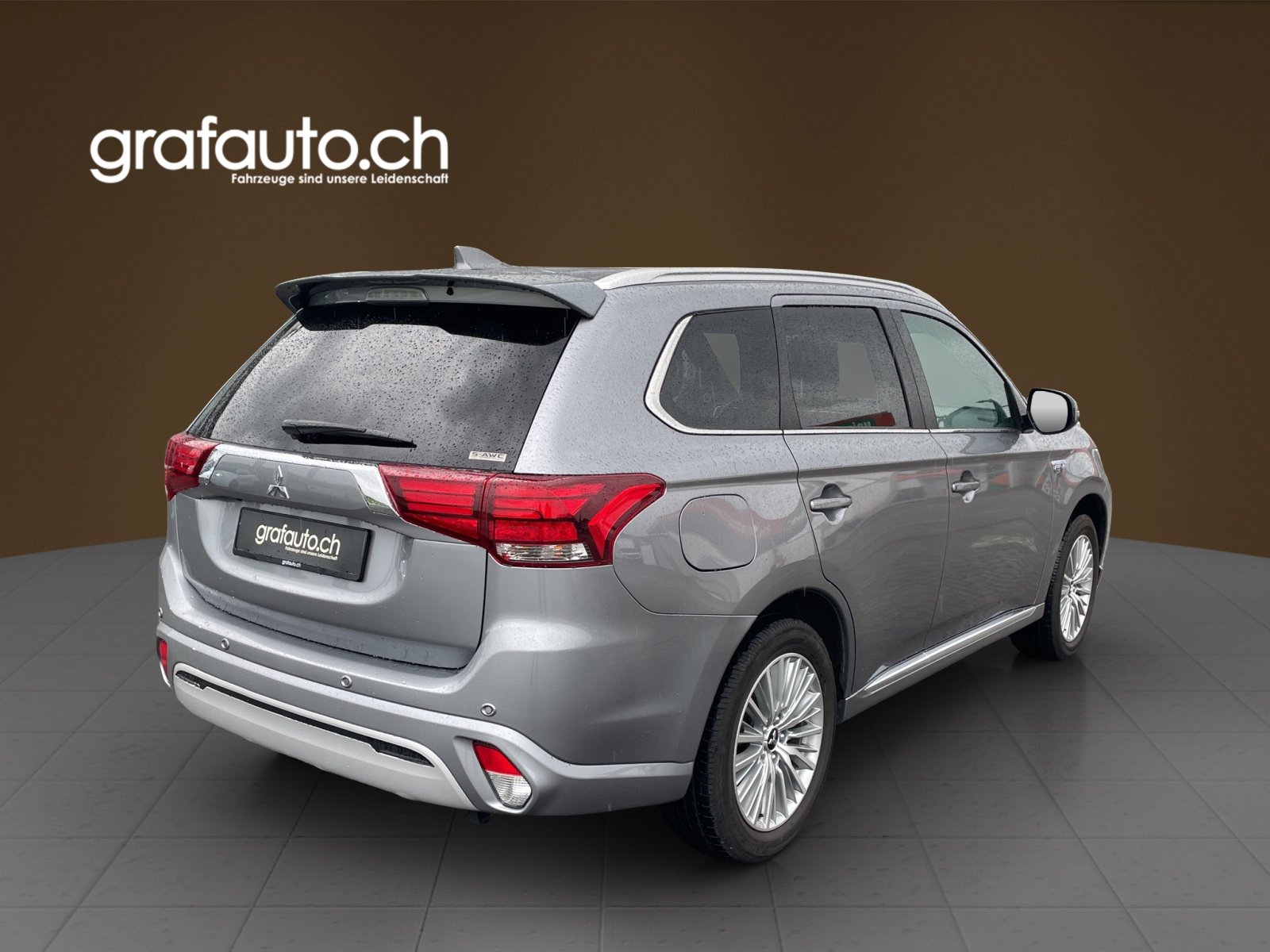 MITSUBISHI Outlander 2.4 PHEV Diamond, Plug-in-Hybrid Benzin/Elektro, Occasion / Gebraucht, Automatik - 5