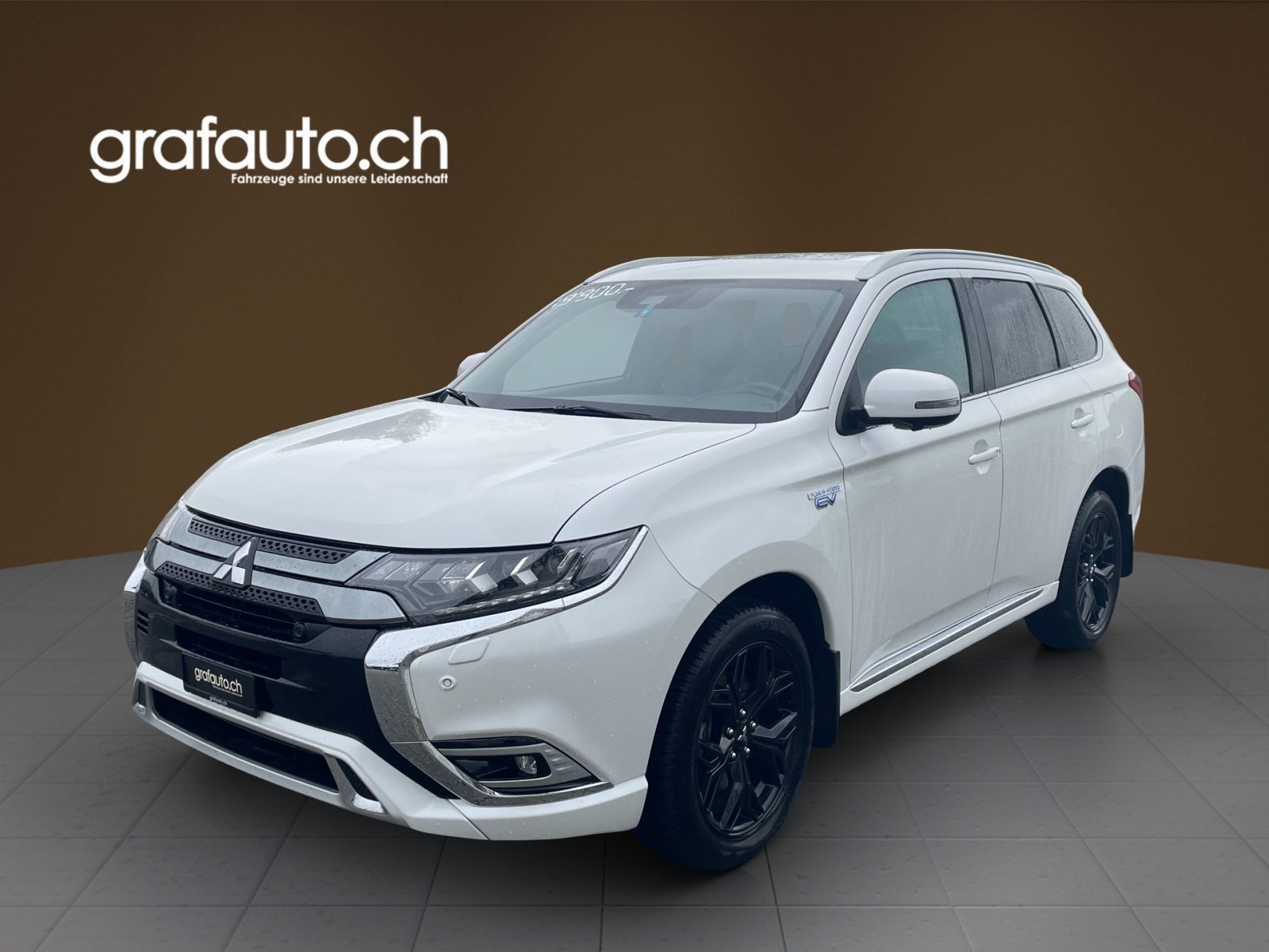 MITSUBISHI Outlander 2.4 PHEV Diamond, Plug-in-Hybrid Petrol/Electric, Second hand / Used, Automatic - 2