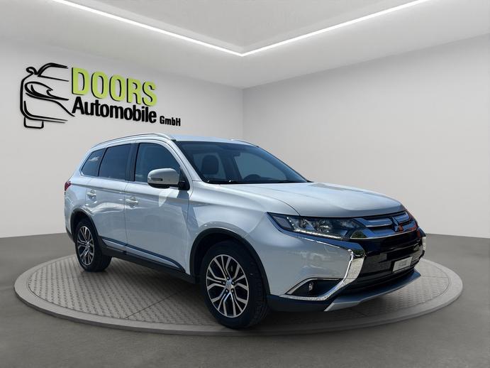 MITSUBISHI Outlander 2.2 DID Style 4WD Automatic, Diesel, Occasion / Gebraucht, Automatik