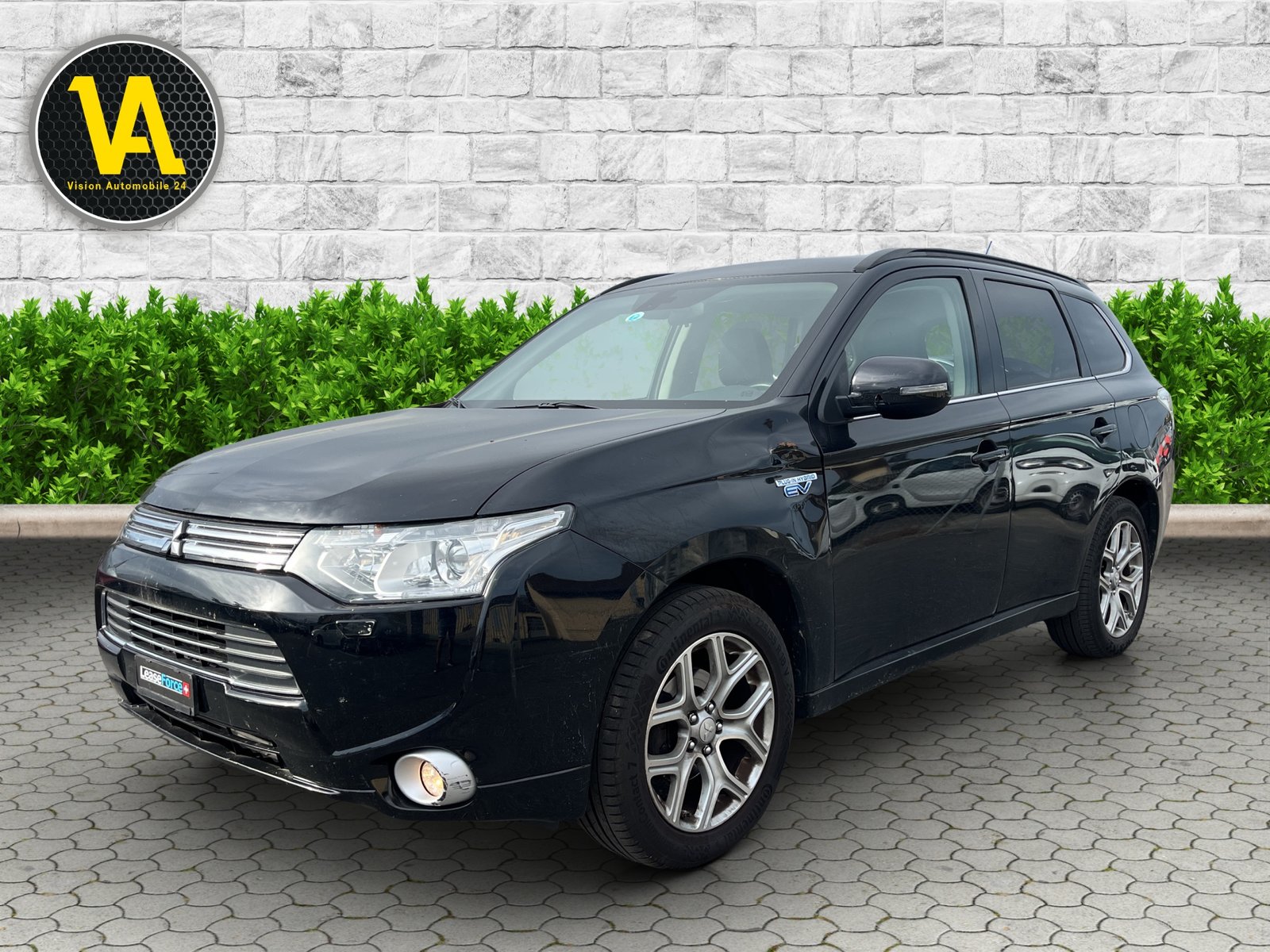 MITSUBISHI Outlander 2.0 PHEV Navigator eAssist, Hybride Rechargeable Essence/Électricité, Occasion / Utilisé, Automatique - 2
