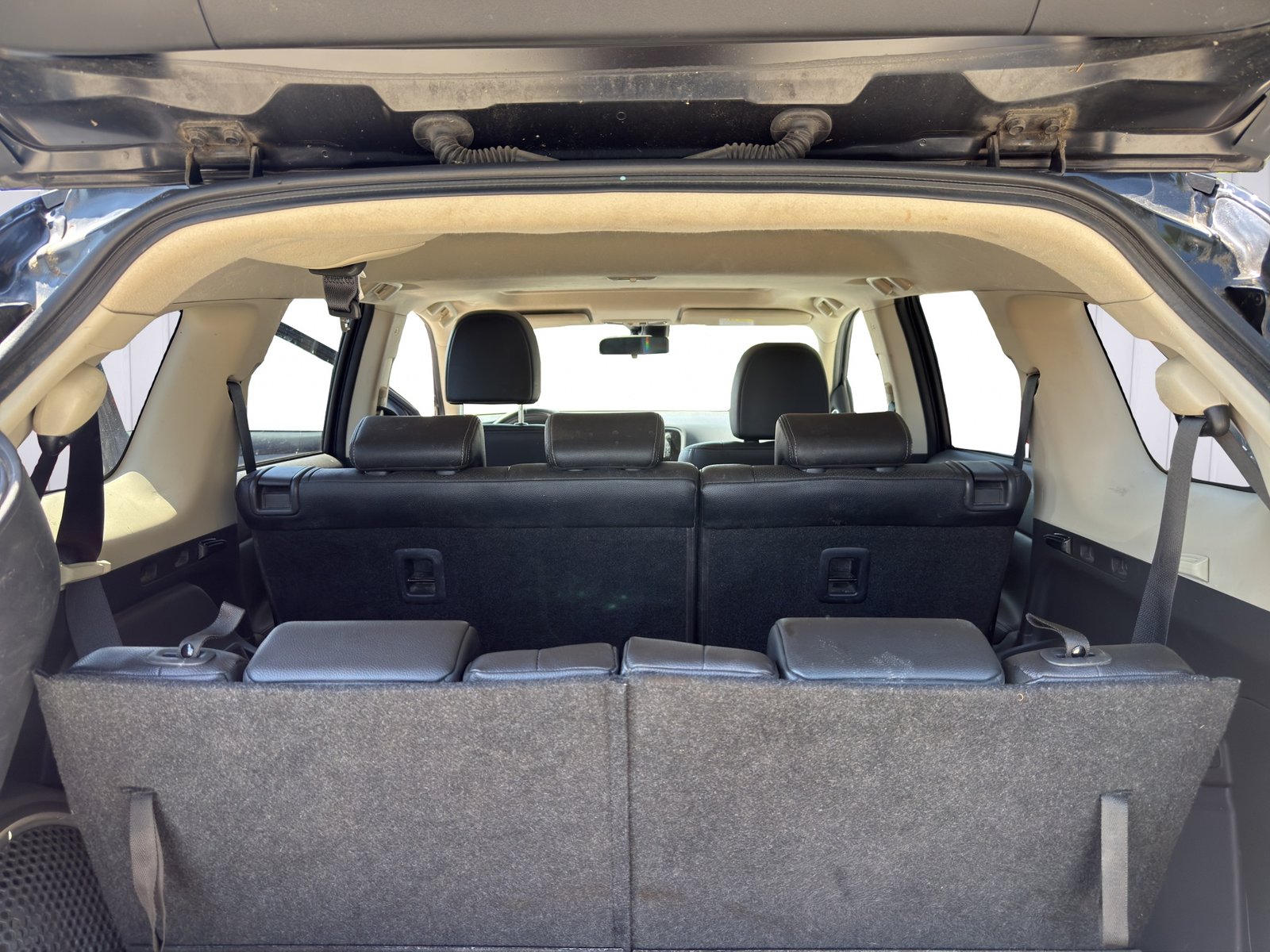MITSUBISHI Outlander 2.2 DID Navigator 4WD Automatic, Diesel, Occasion / Gebraucht, Automatik - 7