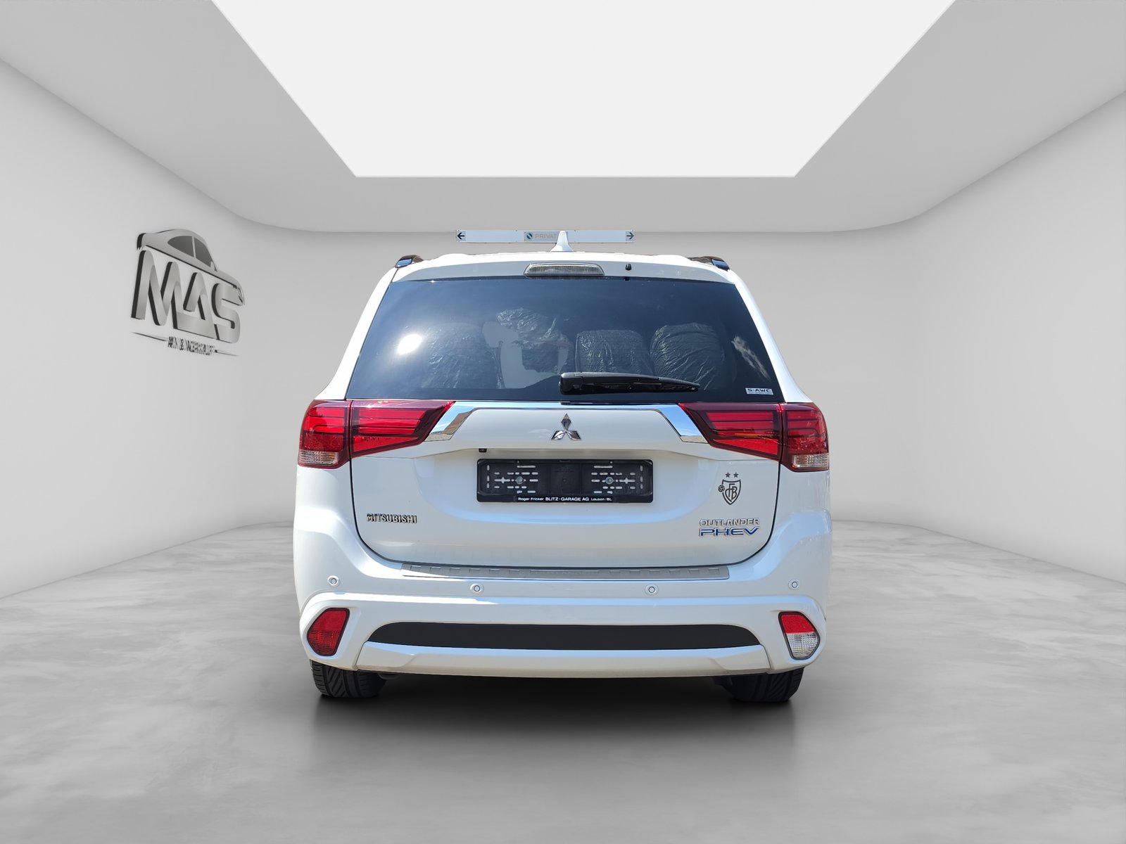 MITSUBISHI Outlander 2.0 PHEV Style Anniversary 4WD Automati, Plug-in-Hybrid Benzin/Elektro, Occasion / Gebraucht, Automatik - 5