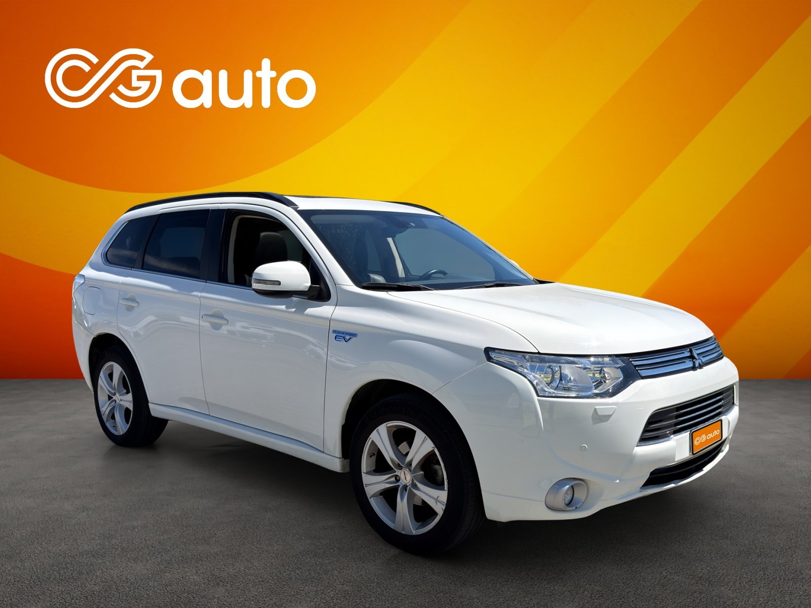 MITSUBISHI Outlander 2.0 PHEV Navigator eAssist, Plug-in-Hybrid Benzin/Elektro, Occasion / Gebraucht, Automatik - 2