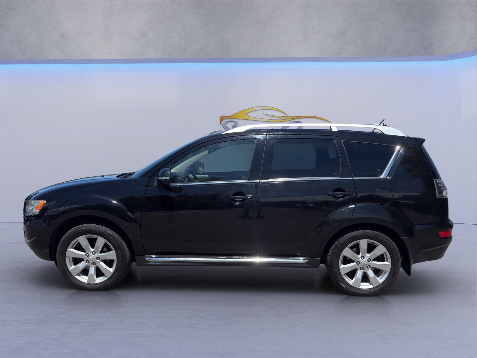 MITSUBISHI Outlander 2.2 DID Invite 4WD TC-SST, Diesel, Second hand / Used, Automatic - 3