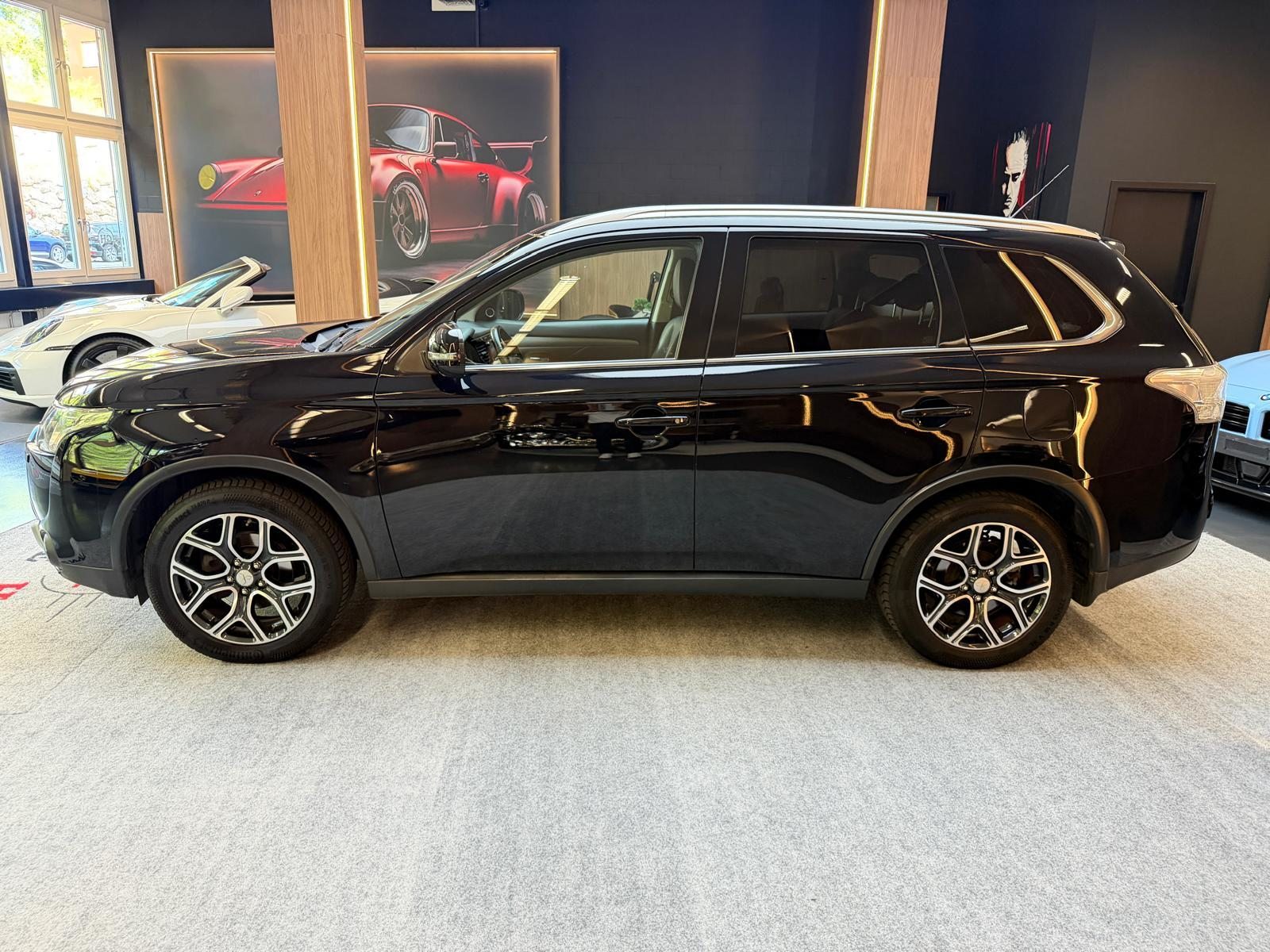 MITSUBISHI Outlander 2.2 DID Intense eAssist, Diesel, Occasioni / Usate, Automatico - 4