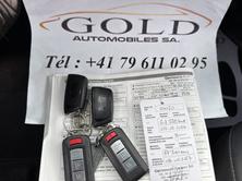 MITSUBISHI OUTLANDER, Benzin, Occasion / Gebraucht, Automatik - 7