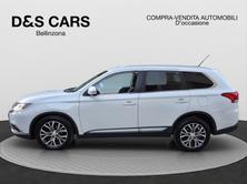 MITSUBISHI Outlander 2.2 DID Diamond 4WD Automatic, Diesel, Second hand / Used, Automatic - 3