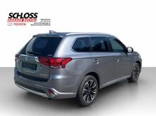 MITSUBISHI Outlander 2.0 PHEV Diamond Anniversary, Plug-in-Hybrid Benzin/Elektro, Occasion / Gebraucht, Automatik - 3