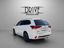 MITSUBISHI Outlander 2.0 PHEV Diamond 4WD Automatic, Plug-in-Hybrid Petrol/Electric, Second hand / Used, Automatic - 7