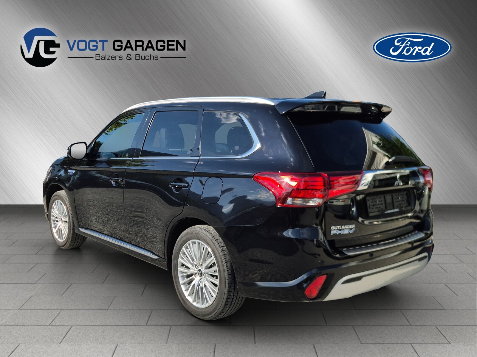 MITSUBISHI Outlander 2.4 PHEV Diamond, Plug-in-Hybrid Benzina/Elettrica, Occasioni / Usate, Automatico - 4