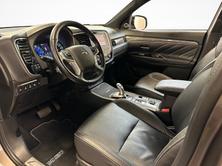 MITSUBISHI Outlander 2.4 PHEV Diamond, Plug-in-Hybrid Benzin/Elektro, Occasion / Gebraucht, Automatik - 4