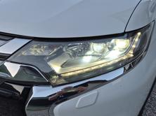 MITSUBISHI Outlander 2.2 DID Diamond 4WD Automatic, Diesel, Occasion / Utilisé, Automatique - 2