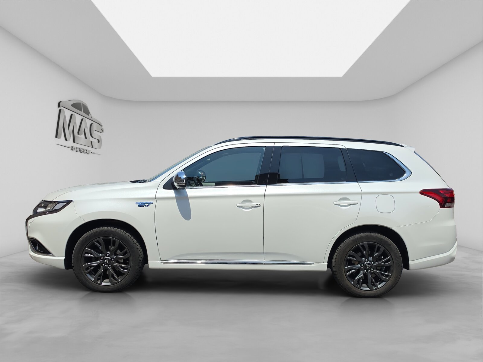 MITSUBISHI Outlander 2.0 PHEV Style Anniversary 4WD Automati, Plug-in-Hybrid Benzin/Elektro, Occasion / Gebraucht, Automatik - 3