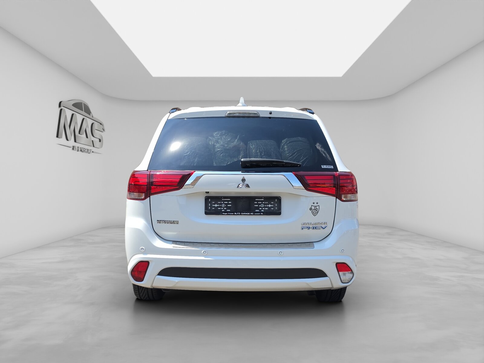 MITSUBISHI Outlander 2.0 PHEV Style Anniversary 4WD Automati, Plug-in-Hybrid Benzin/Elektro, Occasion / Gebraucht, Automatik - 5