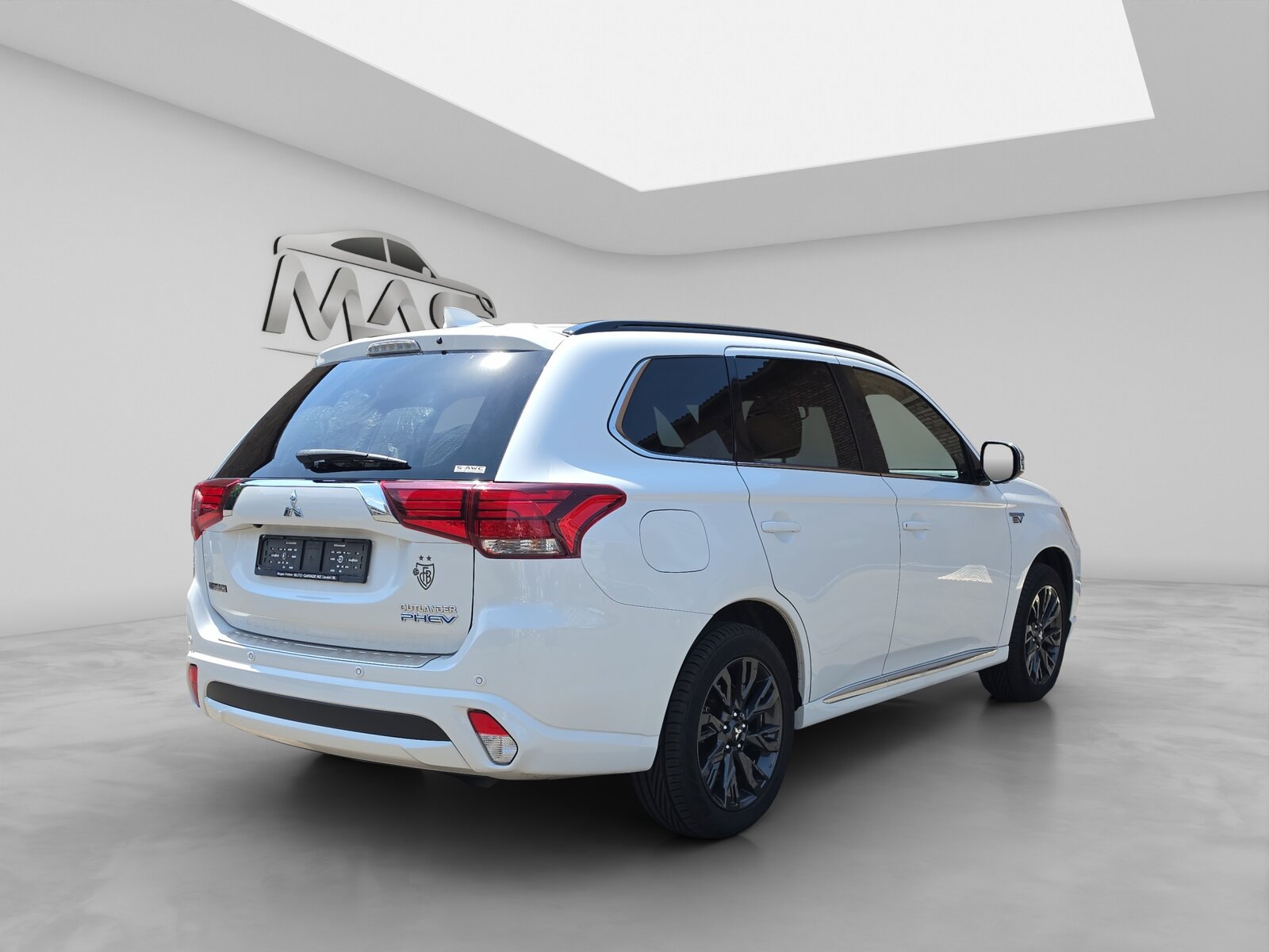 MITSUBISHI Outlander 2.0 PHEV Style Anniversary 4WD Automati, Plug-in-Hybrid Benzin/Elektro, Occasion / Gebraucht, Automatik - 6