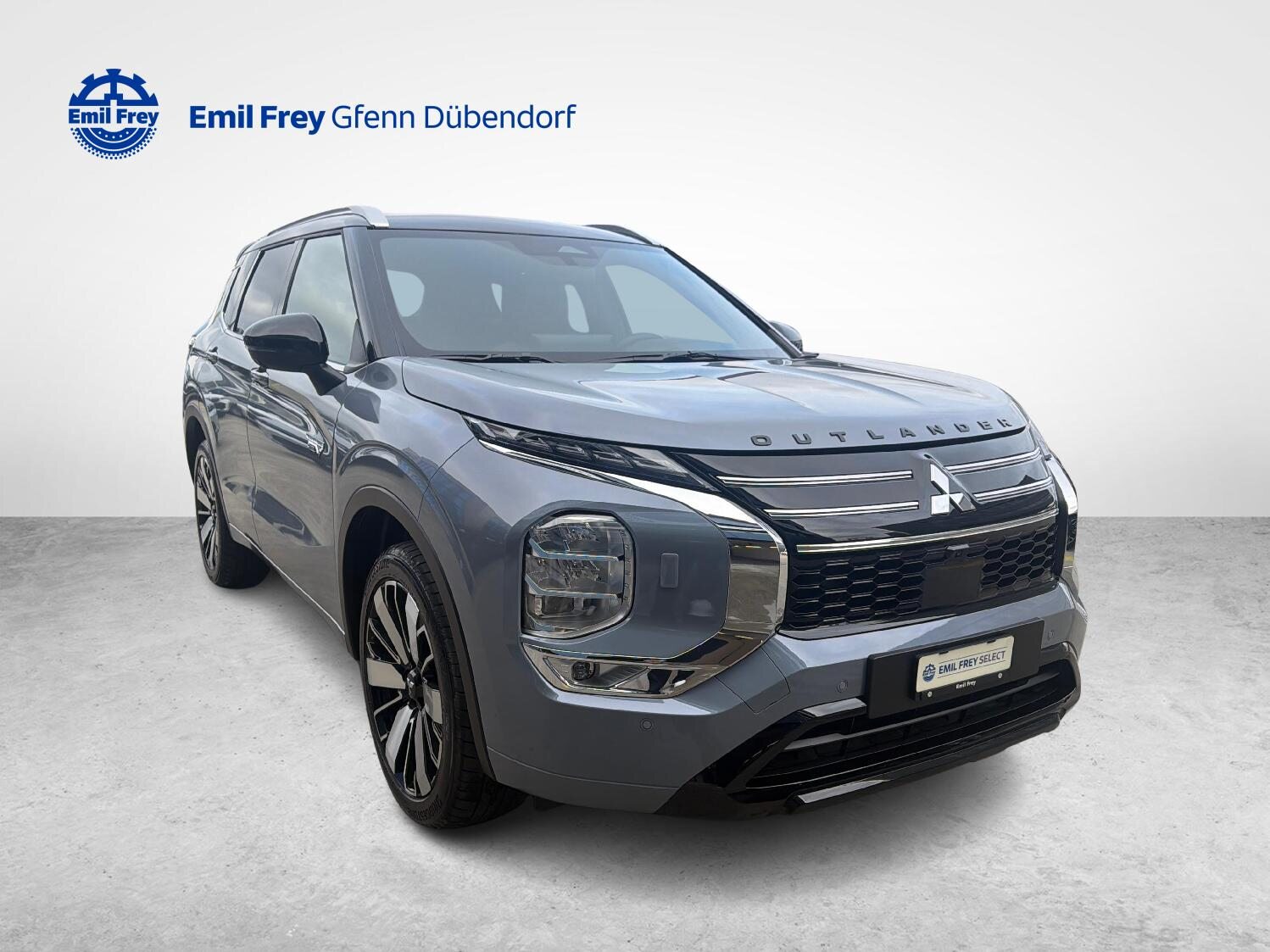 MITSUBISHI Outlander 2.4 PHEV Instyle+ 4x4, Plug-in-Hybrid Petrol/Electric, Second hand / Used, Automatic - 7