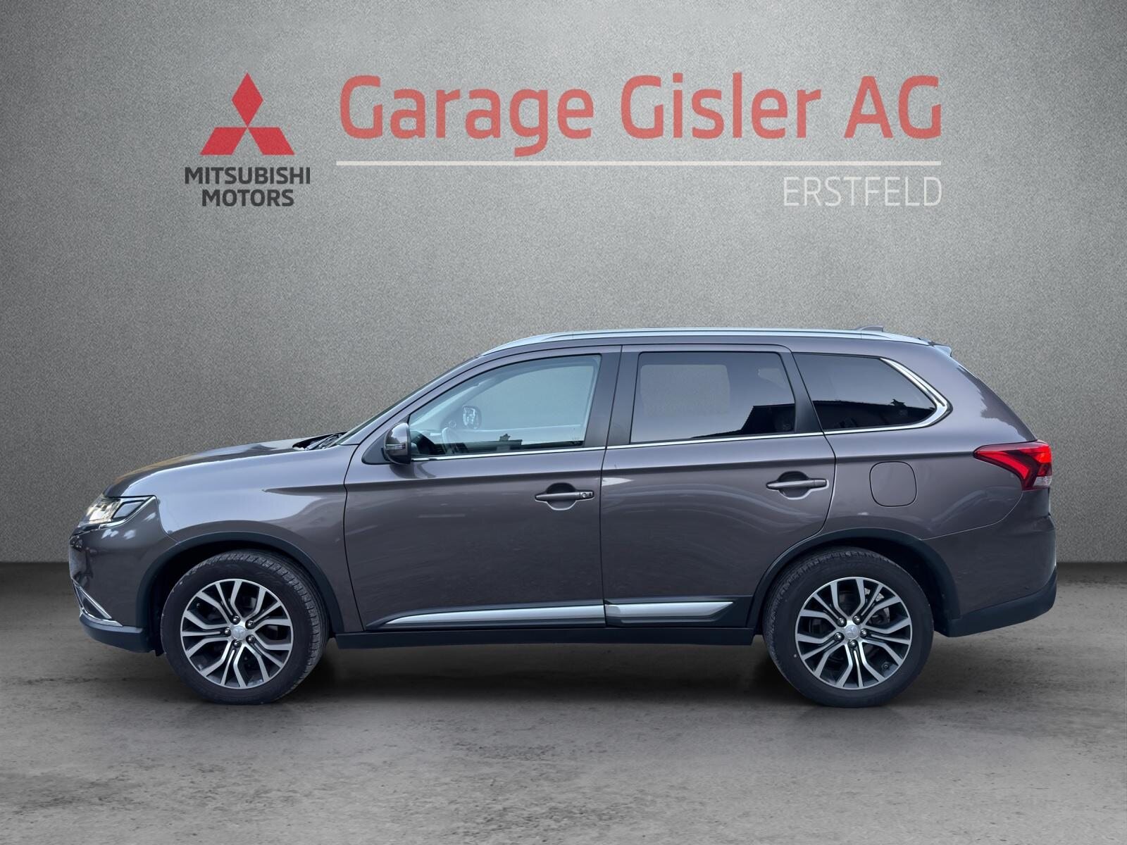 MITSUBISHI Outlander 2.2 DID Style, Diesel, Second hand / Used, Automatic - 4