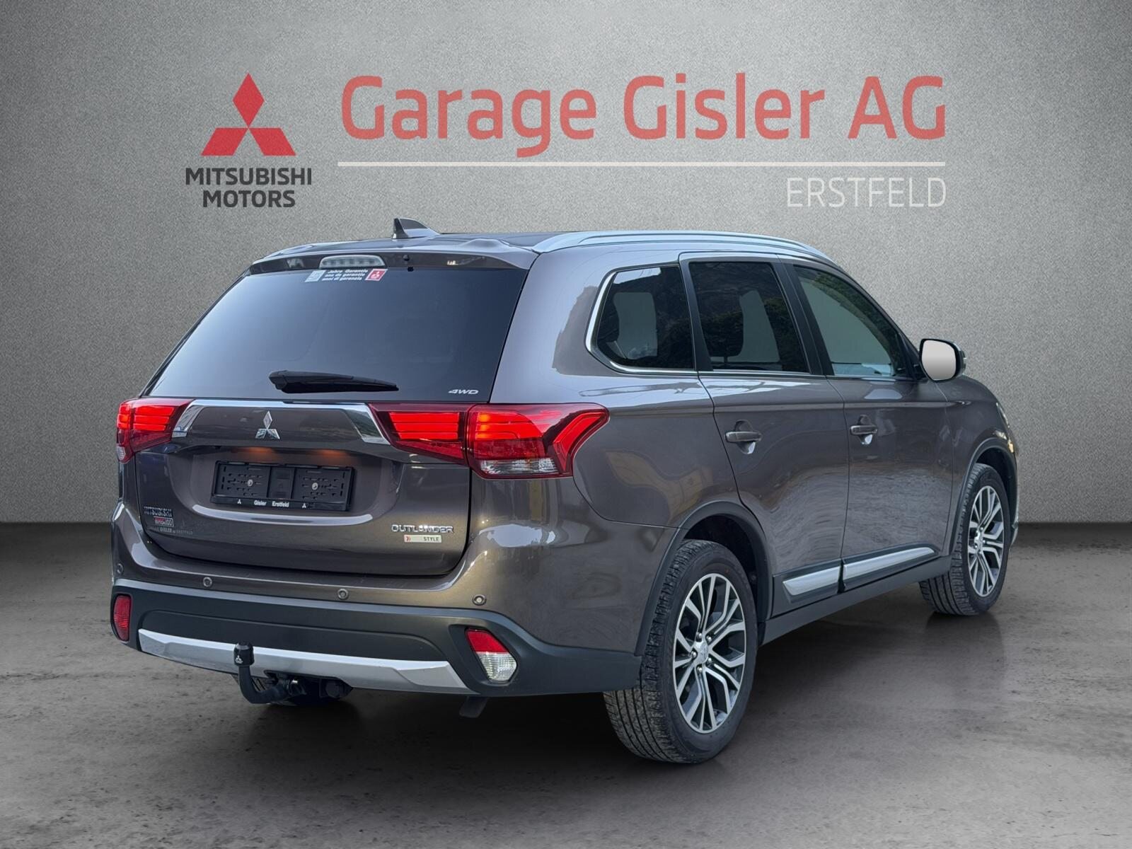 MITSUBISHI Outlander 2.2 DID Style, Diesel, Second hand / Used, Automatic - 7