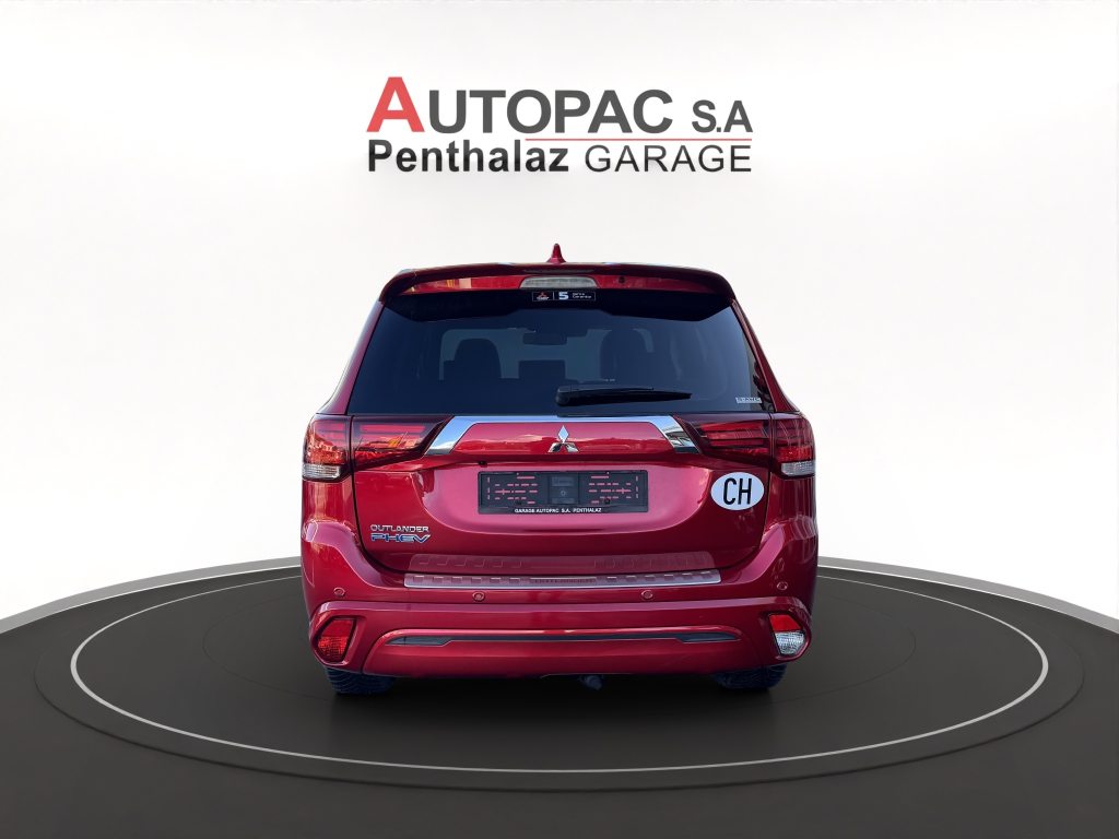 MITSUBISHI OUTLANDER 2.4 PHEV Diamond S-Edition, Plug-in-Hybrid Benzin/Elektro, Occasion / Gebraucht, Automatik - 5