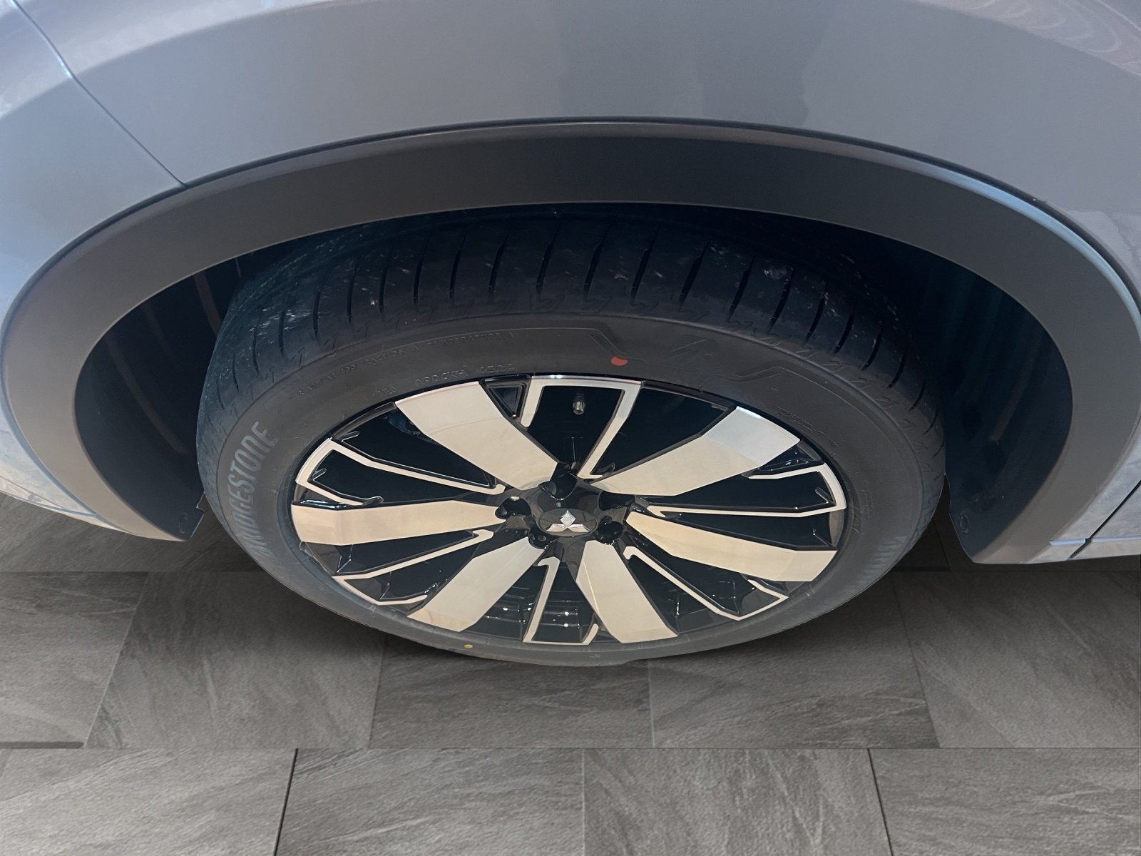 MITSUBISHI Outlander 2.4 PHEV Instyle 4x4, Plug-in-Hybrid Benzina/Elettrica, Auto dimostrativa, Automatico - 4